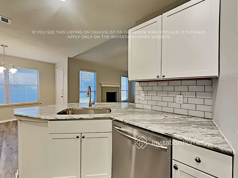 3724 Periwinkle Dr — Photo 7