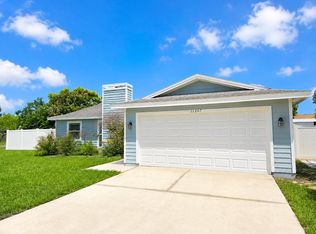 11207 Fireside Dr, Tampa, FL 33625