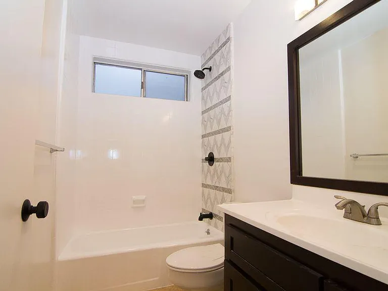 3666 Greenfield Ave #3 — Photo 12