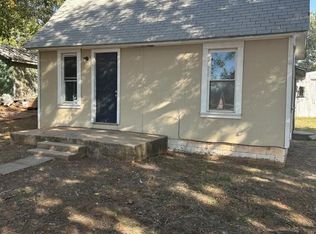 411 Jackson St, Perry, OK 73077