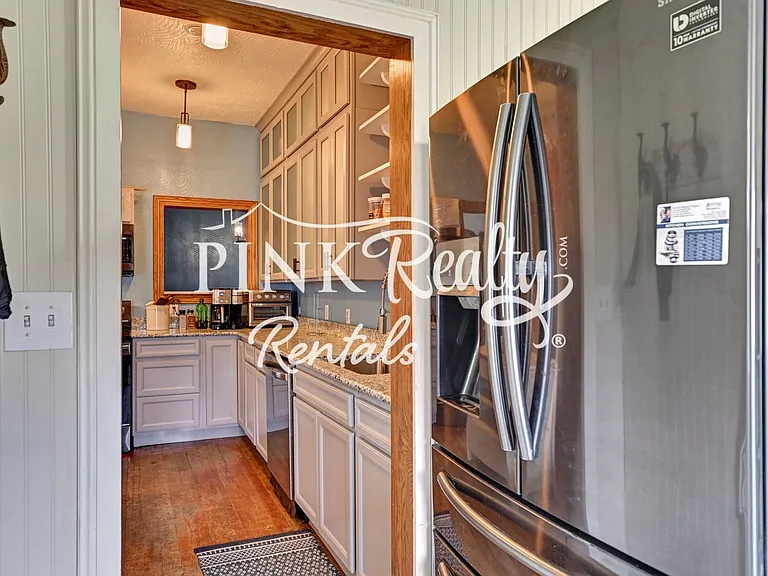 1610 W Kiowa St — Photo 26