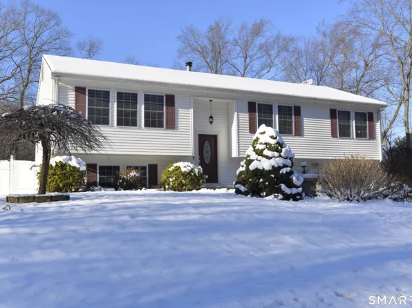 30 Great Hill Road, Ansonia, CT 06401