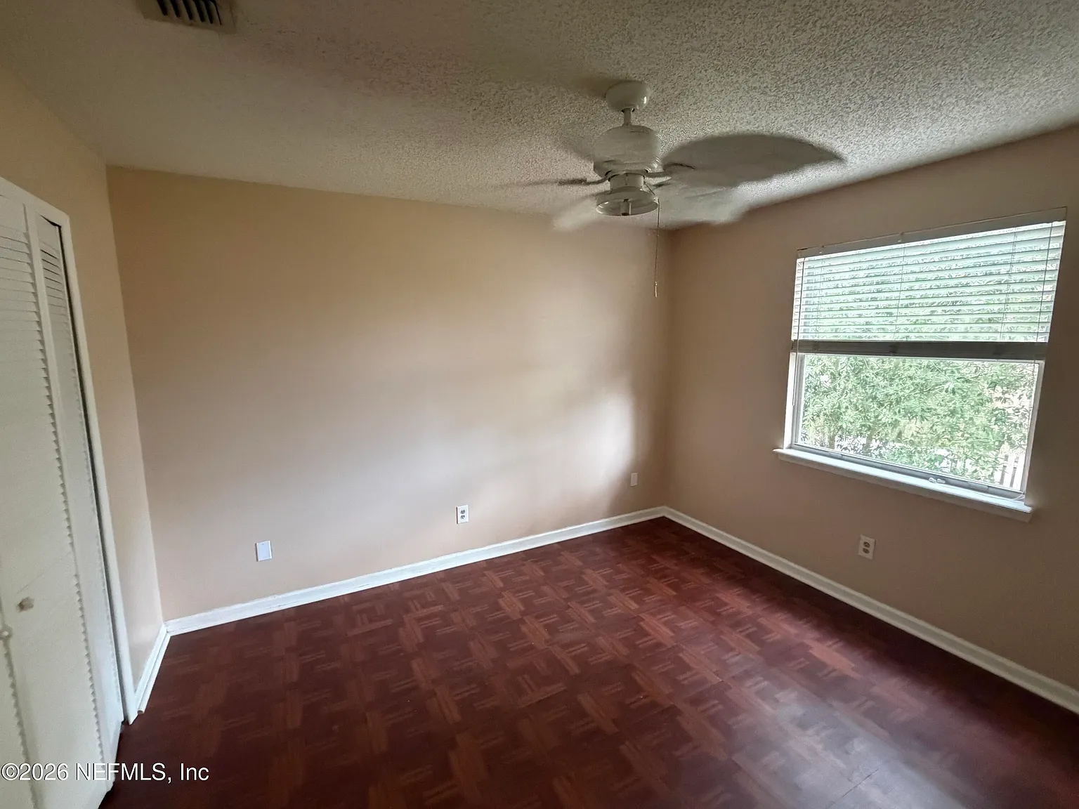 3 bed, 2.5 bath, 1786 sqft, $1,900 — Photo 4