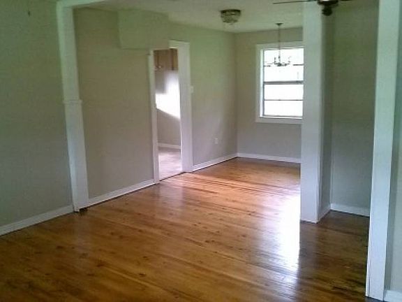5th image of 4911 E Regnas Ave