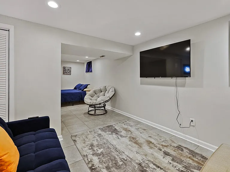 1639 Revell Downs Dr — Photo 29