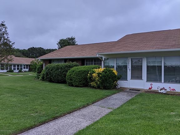 3rd image of 1202A Shetland Dr #1001