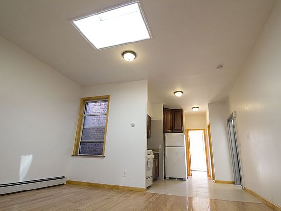 4th image of 4535 43rd St #2