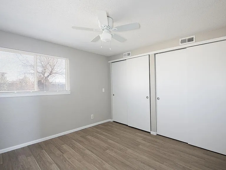 6252 Pontiac St — Photo 13
