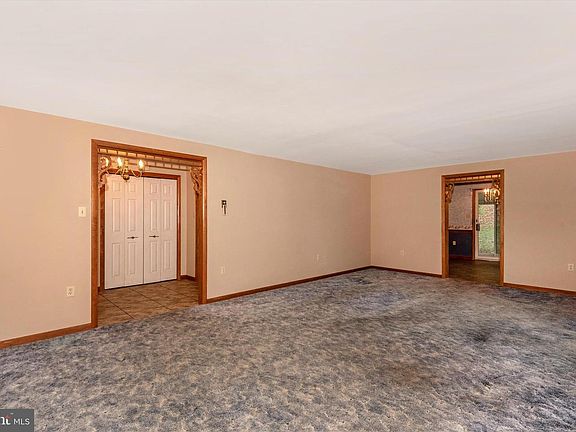 4th image of 10727 Crystal Falls Dr