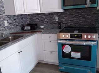 5847 Nebraska Ave APT 5, New Pt Richey, FL 34652