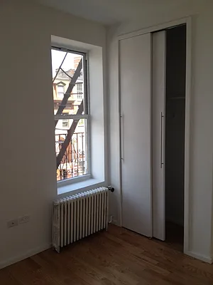 Rented by New Holland Residences | media 16