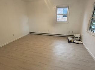(Undisclosed Address), Fresh Meadows, NY 11366