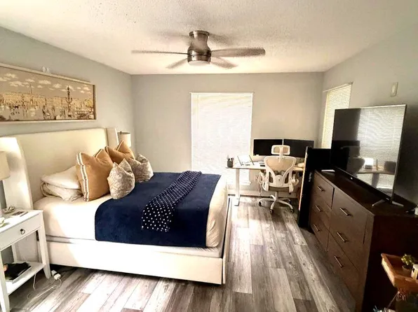 1536 Lincoln Way APT 302B, Mc Lean, VA 22102