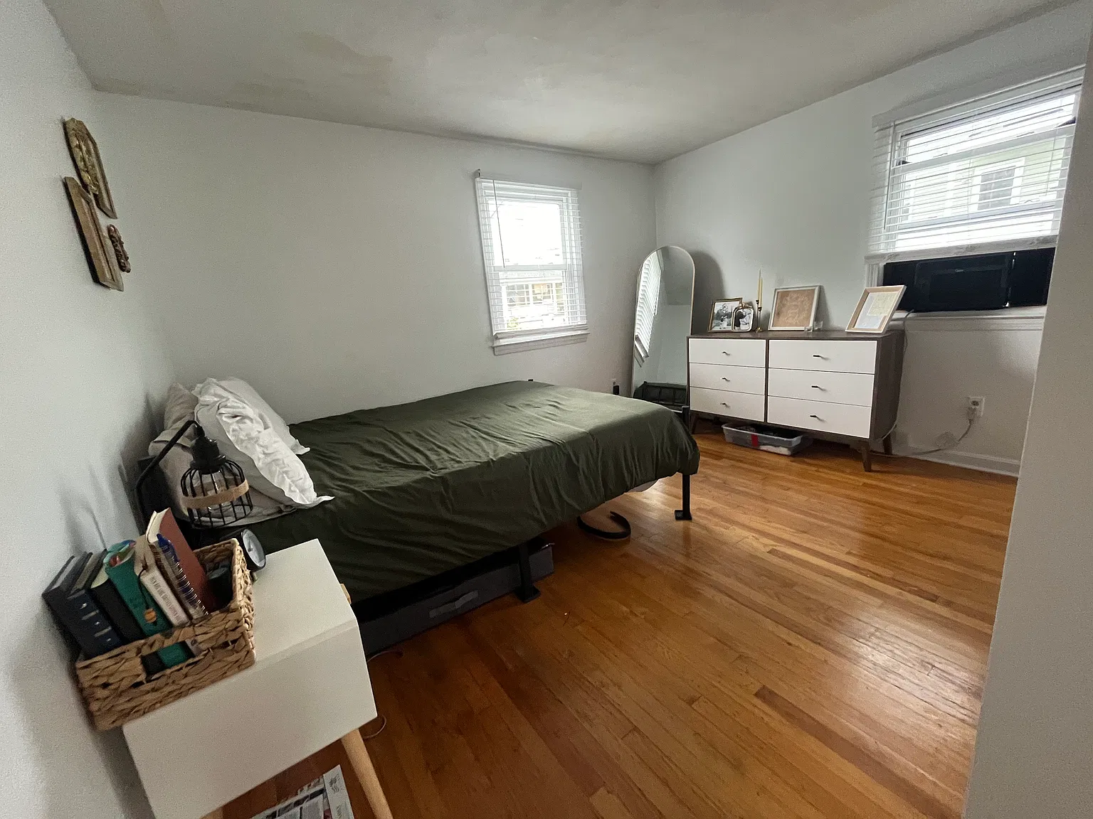 12 Pleasant St — Photo 4