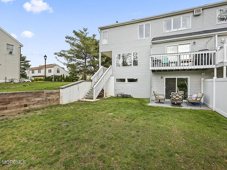 2 Oyster Creek Dr — Photo 35