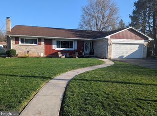 1036 E Maple St, Palmyra, PA 17078
