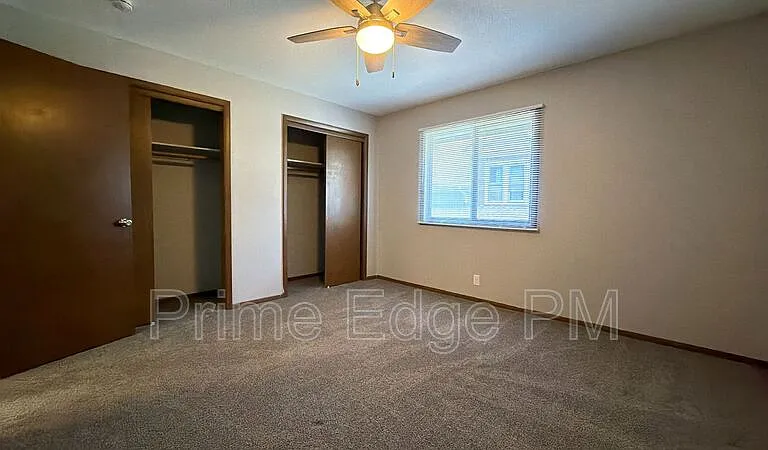 4520 Calvert St #7 — Photo 17
