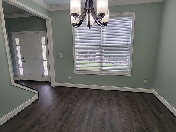 3rd image of 5444 Pleasant Hill Ln