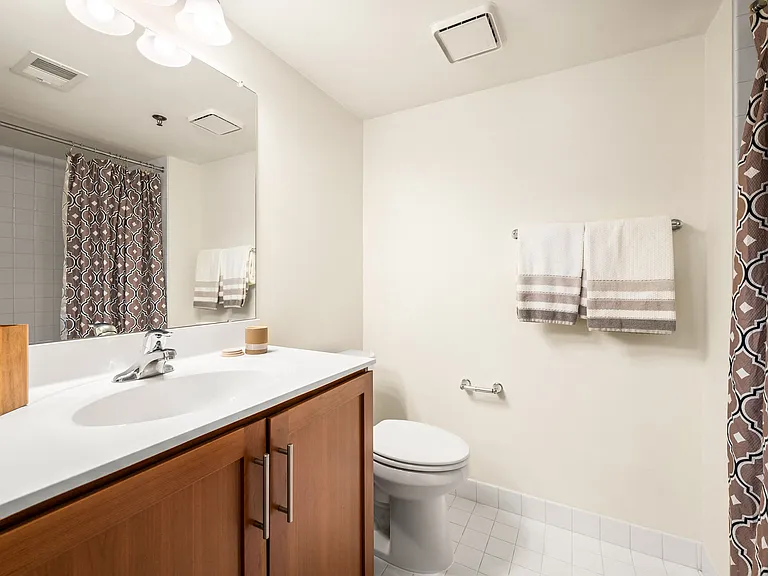 Chaddwell Apartments — Photo 10