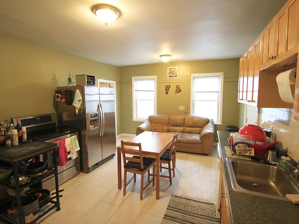 1st image of 127 De Pasquale Ave #6