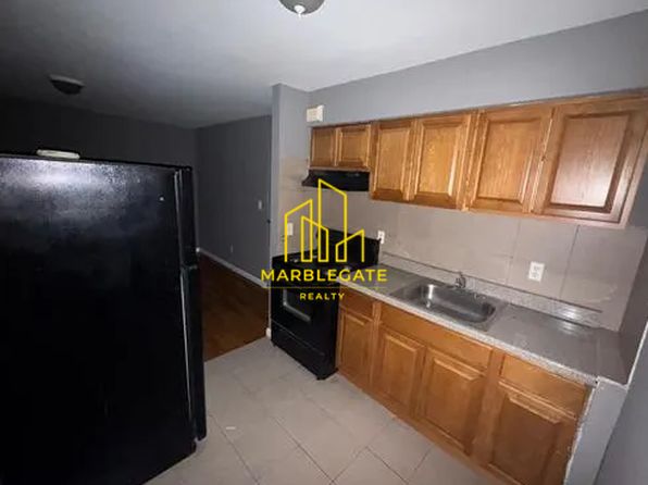 104 Montclair Ave #111