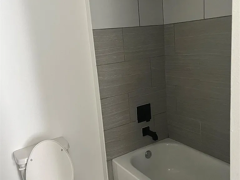 4508 Old Yale St #A — Photo 5