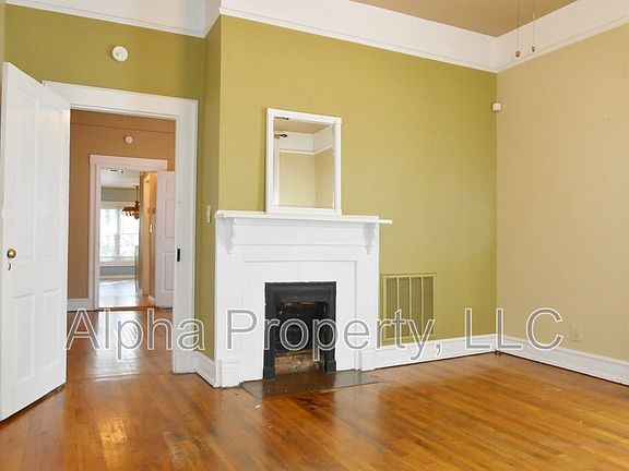 3rd image of 111 4th St