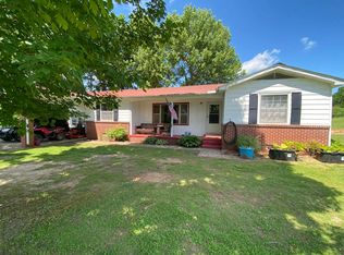 2151 Evening Shade Dr, Evening Shade, AR 72532