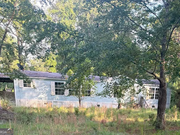 616 Blue Jay Dr, East Dublin, GA 31027