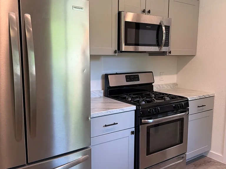 340 S Kobuk St — Photo 5