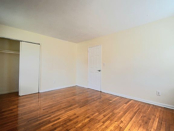 5th image of 58 Underwood St #B7