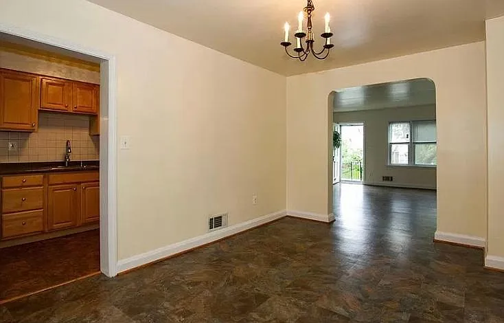 908 Fairmount Ave — Photo 5