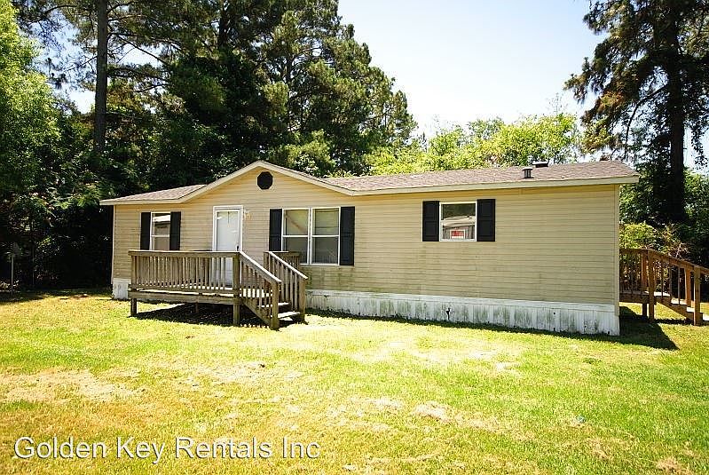 1st image of 110 Biltmore Dr