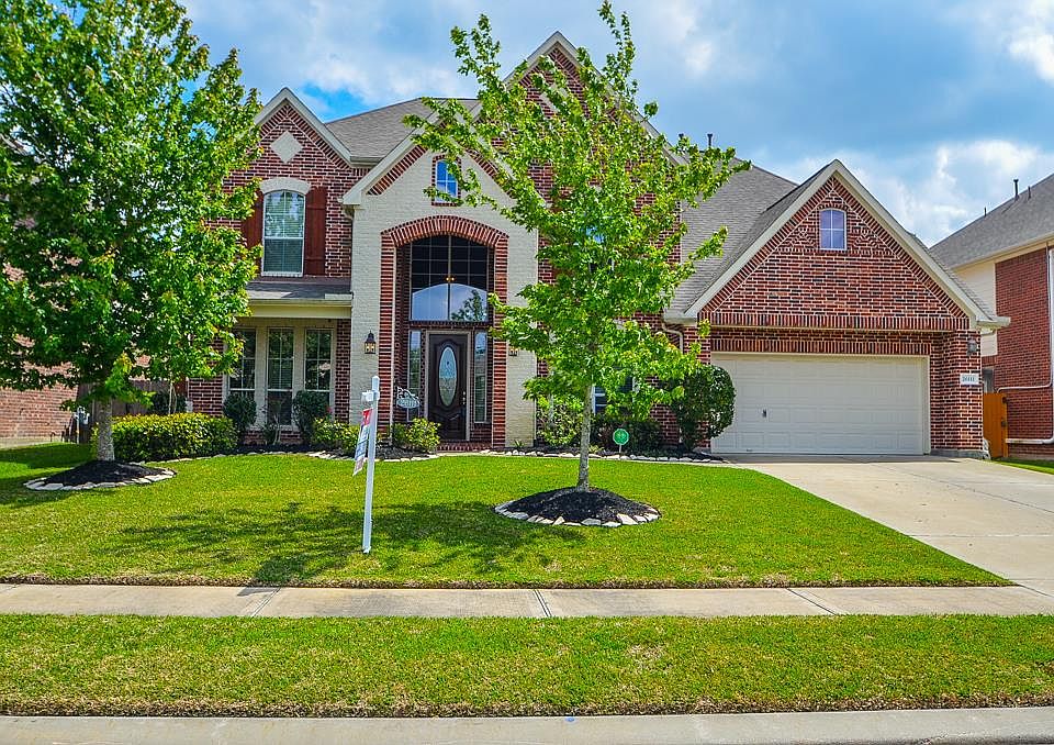 1st image of 26111 Ashland Hollow Ln
