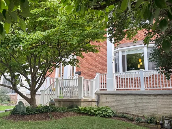 5854 26th St N, Arlington, VA 22207
