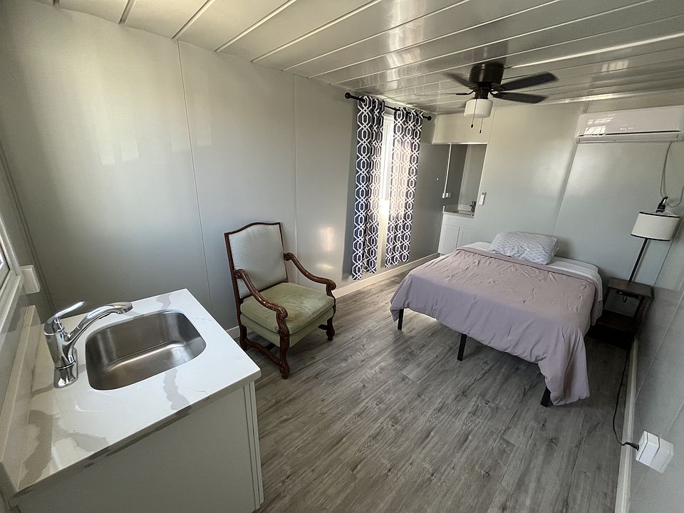 1st image of 1713 Ophir Dr #1A