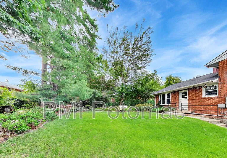 3510 Marlbrough Way — Photo 43