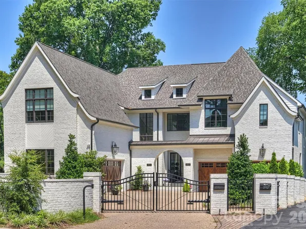 2714 Selwyn Ave, Charlotte, NC 28209