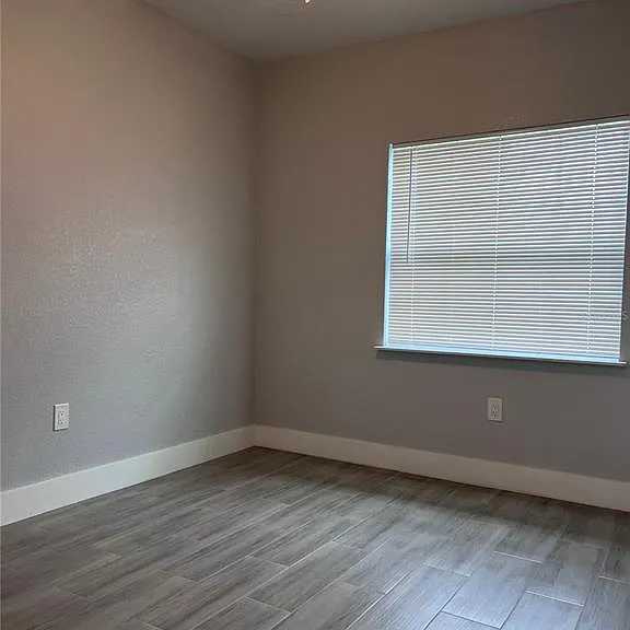 1616 Baltimore Dr — Photo 17