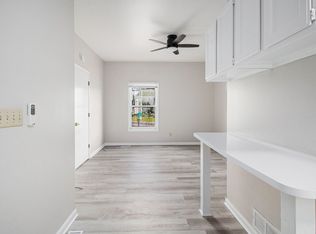 940 W Lovell St APT 1, Kalamazoo, MI 49007