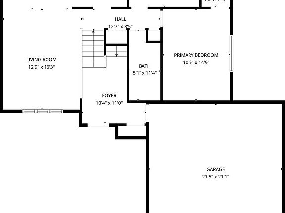 4th image of 580 Simon Ave W