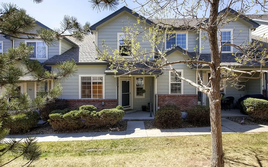 3 bed, 2.5 bath, 1763 sqft, $3,300 — Photo 1