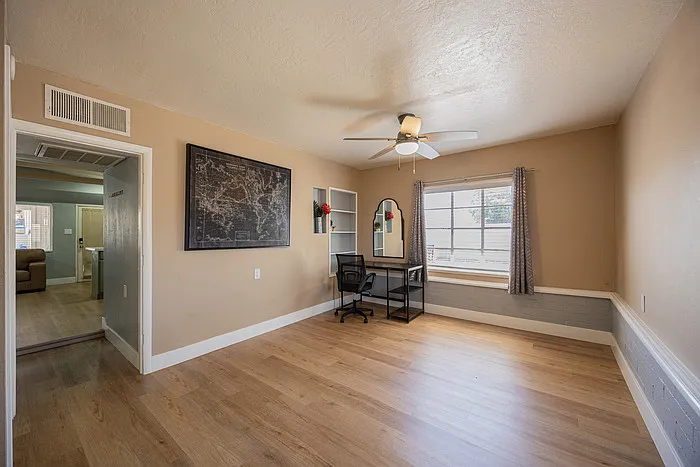 1221 E Highland Ave #3 — Photo 11