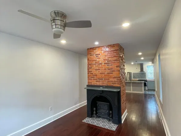 7815 Germantown Ave #1, Philadelphia, PA 19118