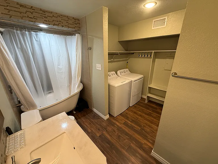 18040 Midway Rd #241 — Photo 12