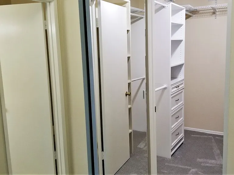 12720 Burbank Blvd #215 — Photo 12