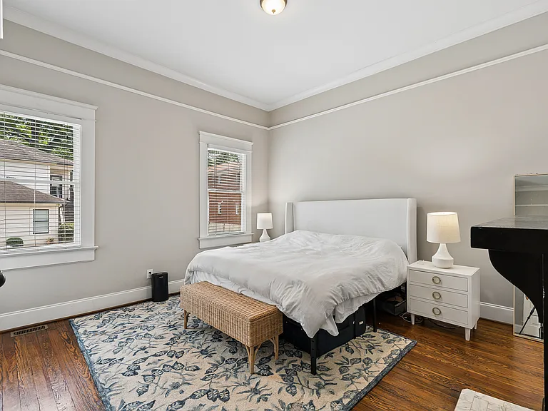1029 Greenwood Ave NE #1 — Photo 13