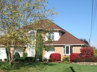815 W Martin Ave, Amherst, OH