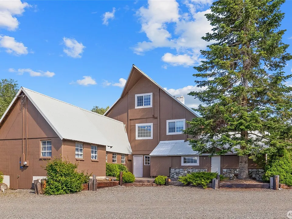 2174 Upper Peoh Point Rd