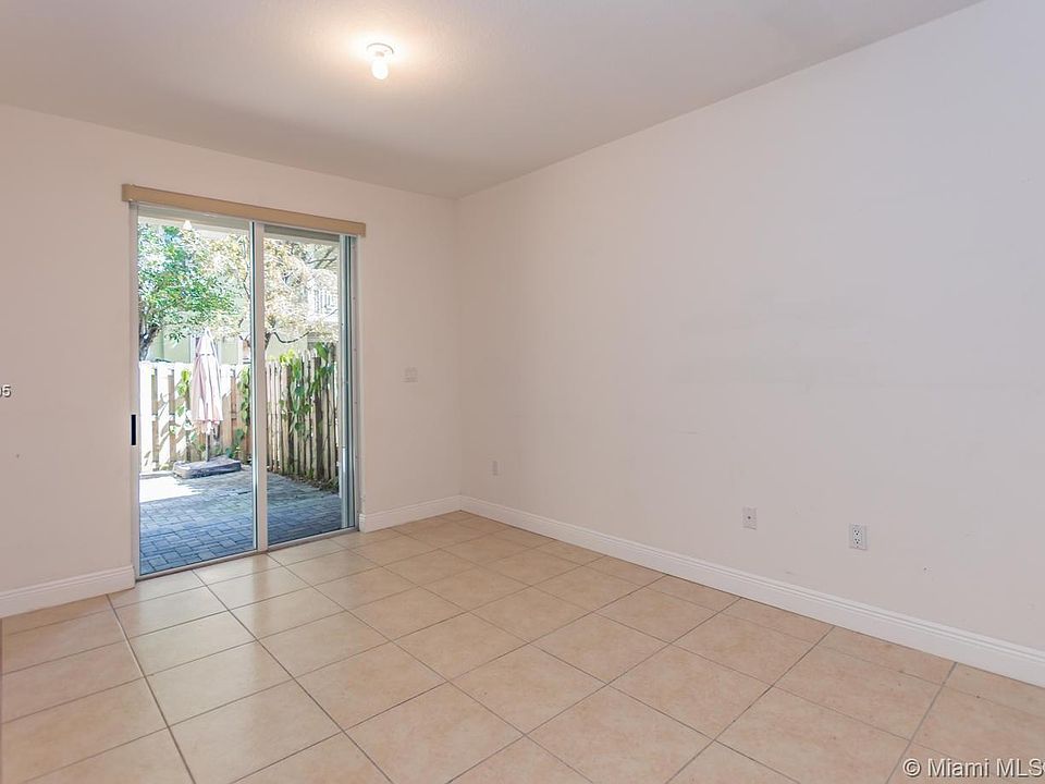 1st image of 7421 NW 107th Pl